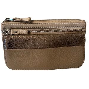 Fossil Leather Zip Top Wallet Pouch